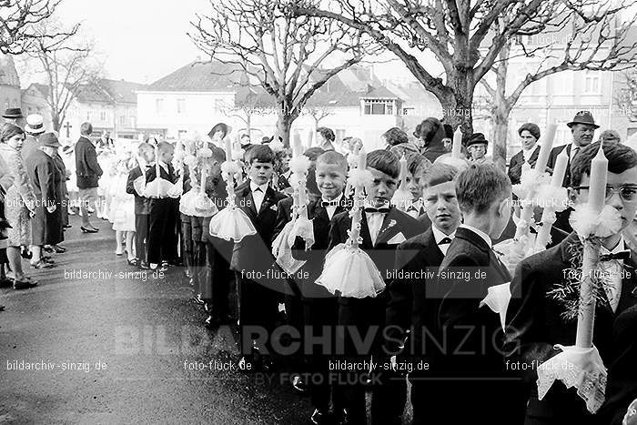 1967 Weißer Sonntag Kommunion in Sinzig St. Peter: WSSNKMSNSTPT-010054