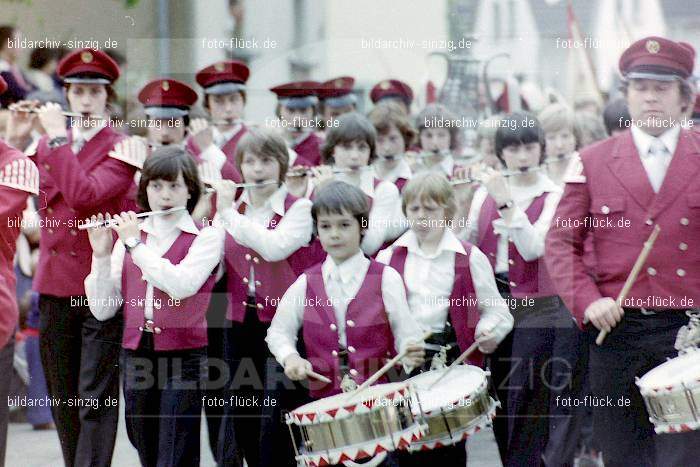 1978 Kirmes und Parademarsch in Löhndorf: KRPRLH-011443