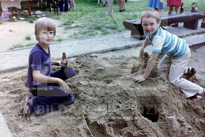 1978 Abschlussfeier im Kindergarten in Sinzig: BSKNSN-011606