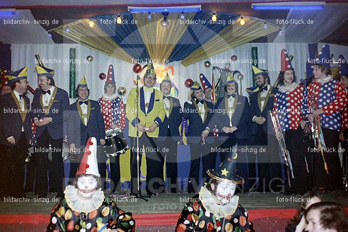 1974 Prinzenproklamation im Helenensaal Sinzig: PRHLSN-012146