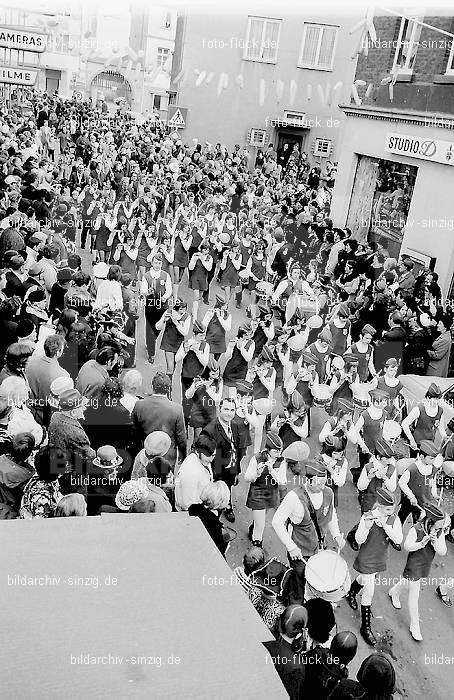 1972 Karnevalsumzug - Veilchendienstag in Sinzig: KRVLSN-013426