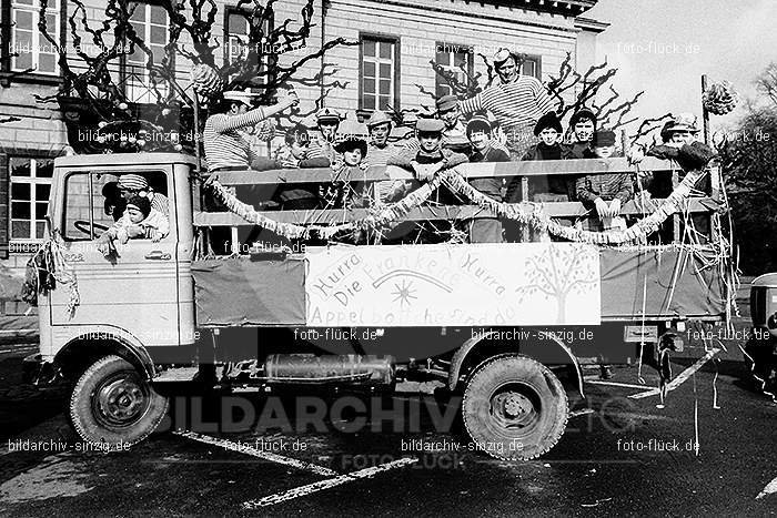 1971 Karnevalsumzug - Veilchendienstag in Sinzig: KRVLSN-014419