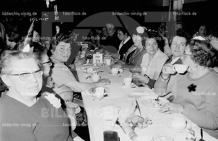 Stadtmaure - Möhnesitzung im Helenensaal 1970: STMHHL-003011