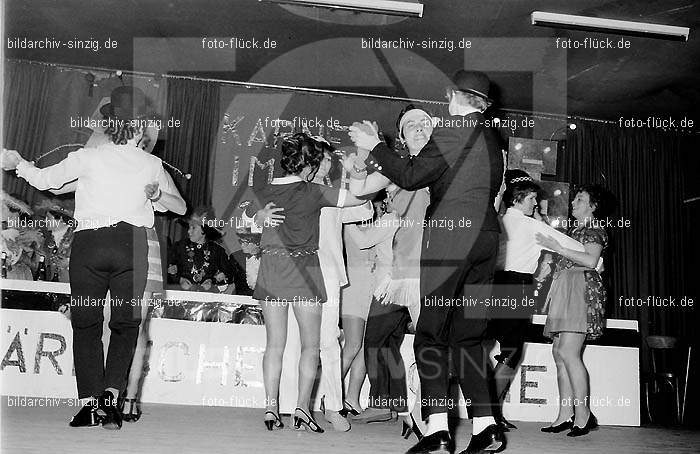 Stadtmaure - Möhnesitzung im Helenensaal 1970: STMHHL-003033