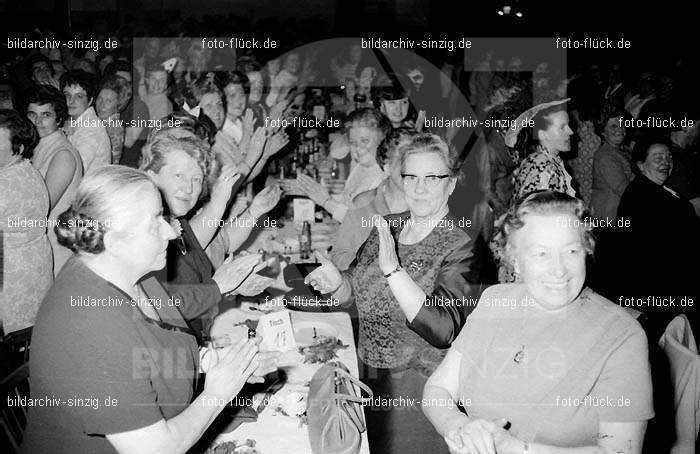 Stadtmaure - Möhnesitzung im Helenensaal 1970: STMHHL-003064