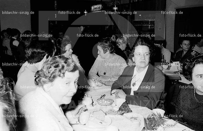 Stadtmaure - Möhnesitzung im Helenensaal 1970: STMHHL-003089