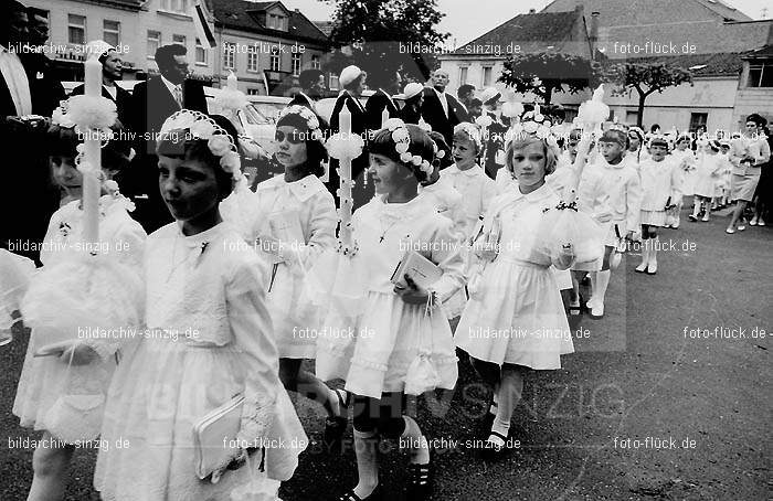 Kinderkommunion in Sinzig 1965 / 1966 / 1967: KNSN-003805