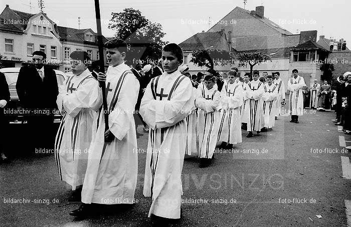 Kinderkommunion in Sinzig 1965 / 1966 / 1967: KNSN-003813