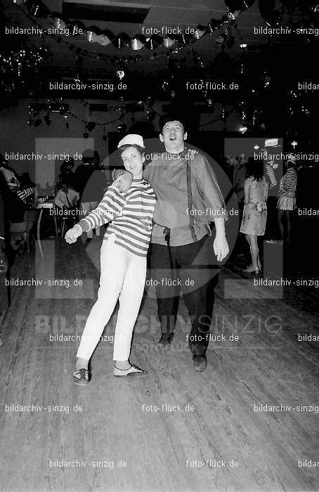 1968 Lumpenball im Helenensaal: LMHL-004287