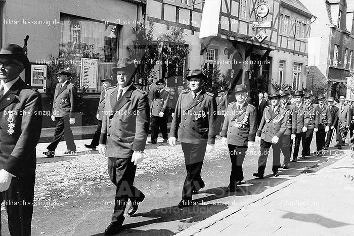 1967 Fronleichnamsprozession in Sinzig: FRSN-006028