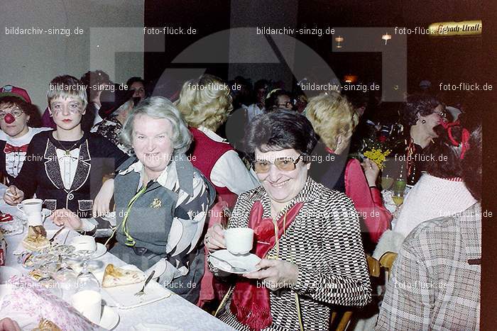 1980 Möhnekaffee im Helenensaal Sinzig: MHHLSN-007718